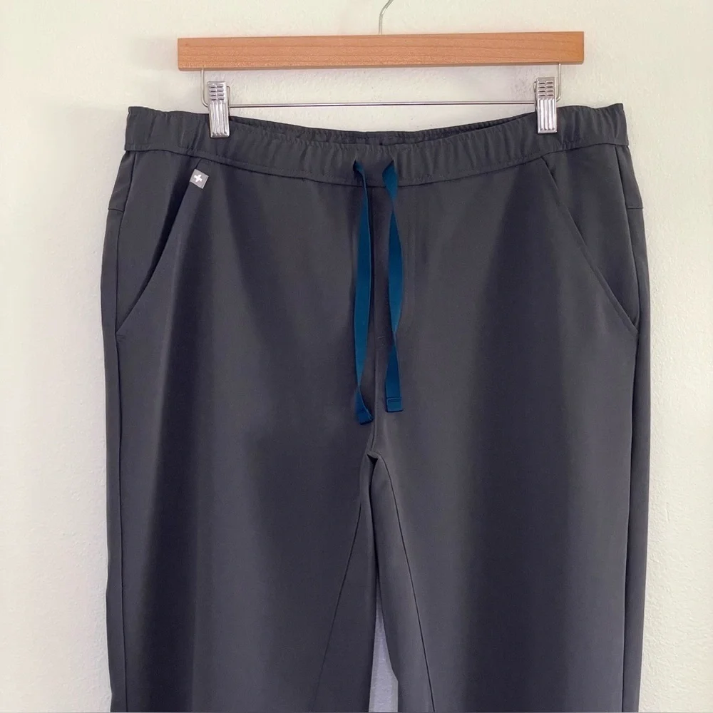 NWT Figs Limited Edition Tansen Jogger Scrub Pants Charcoal Large